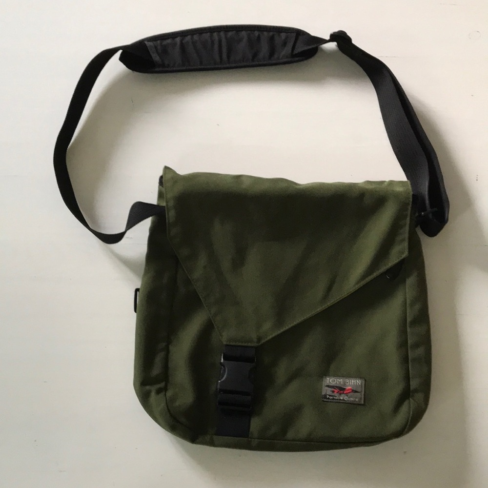 Tom Bihn messenger bag